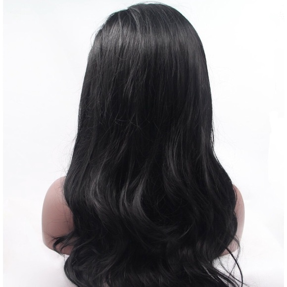 ?Carolynn 18” BLACK LACE FRONT natural wave Wig?